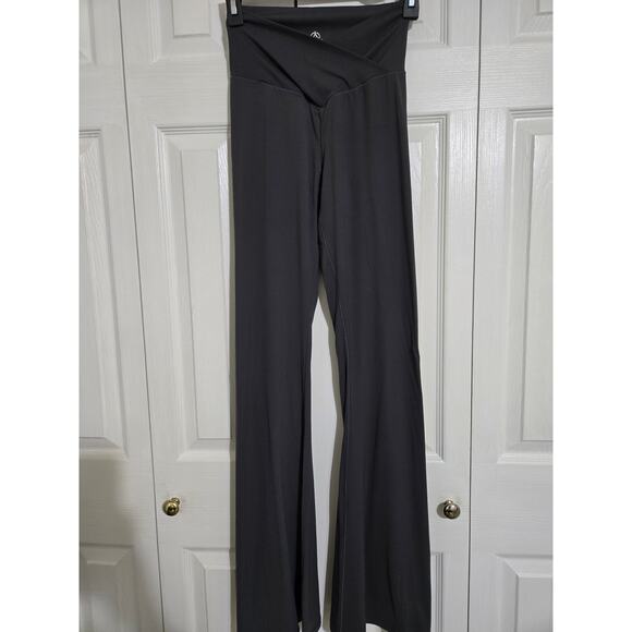 Sunzel medium women's gray flare athletic pants - Picture 1 of 7